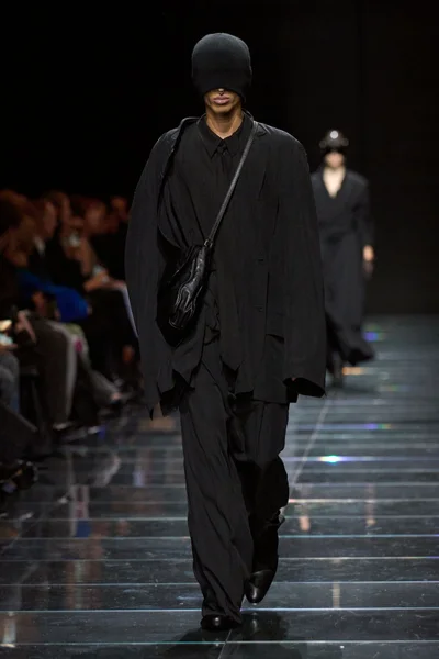 Look 9